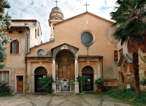 ZelEdizioni_chiesa-di-Santa-Toscana_10-11